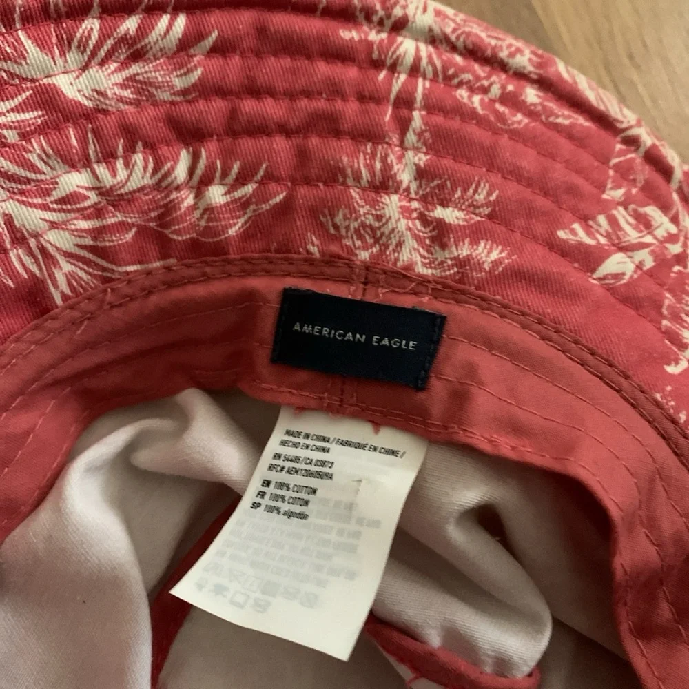 Bucket hat - Picture 2 of 3